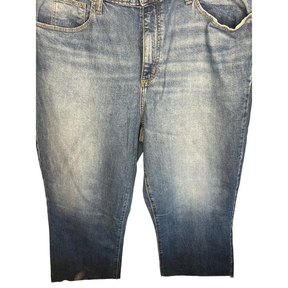 NWT Universal Thread Women’s Jeans, size 17/L fitted hip and thigh Open hem Stre - Picture 3 of 16